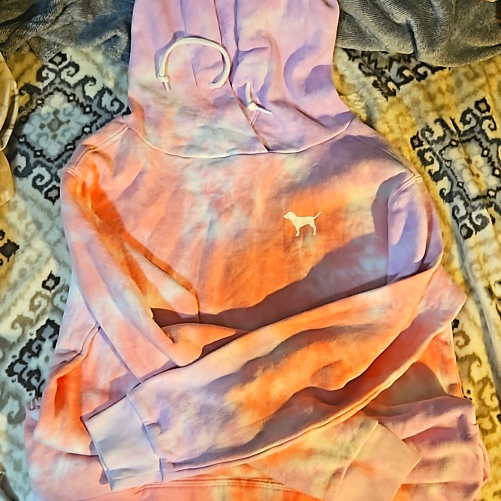 VS PINK tiedye hoodie